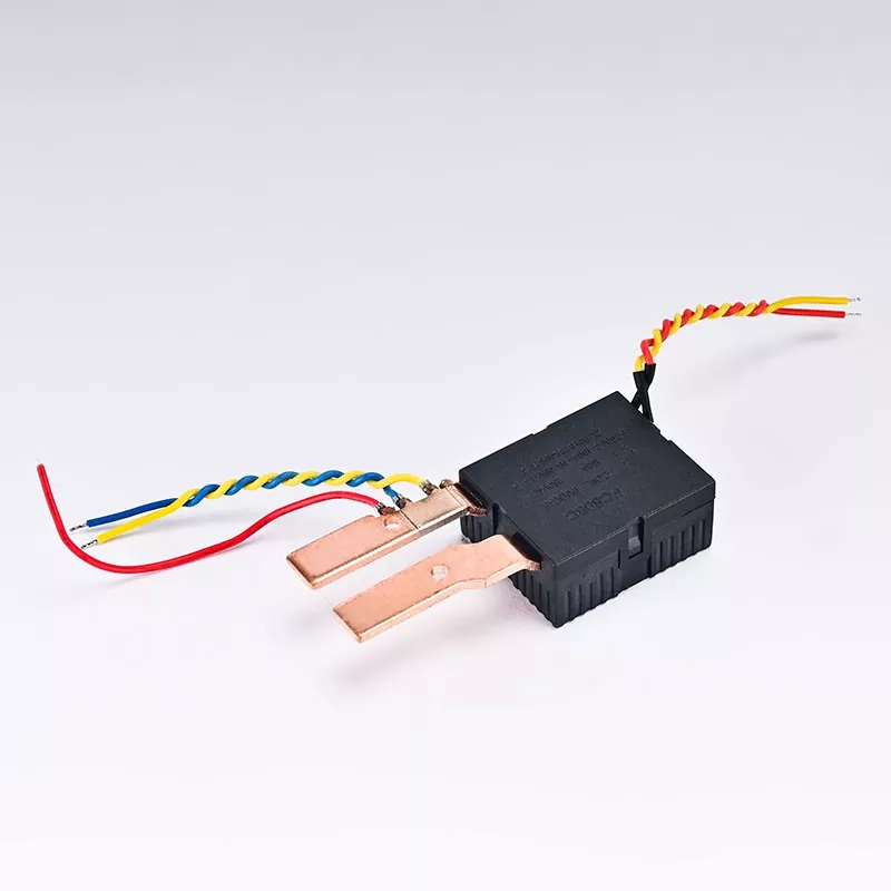 رله 100 آمپری 4P نوع ریل تک فاز